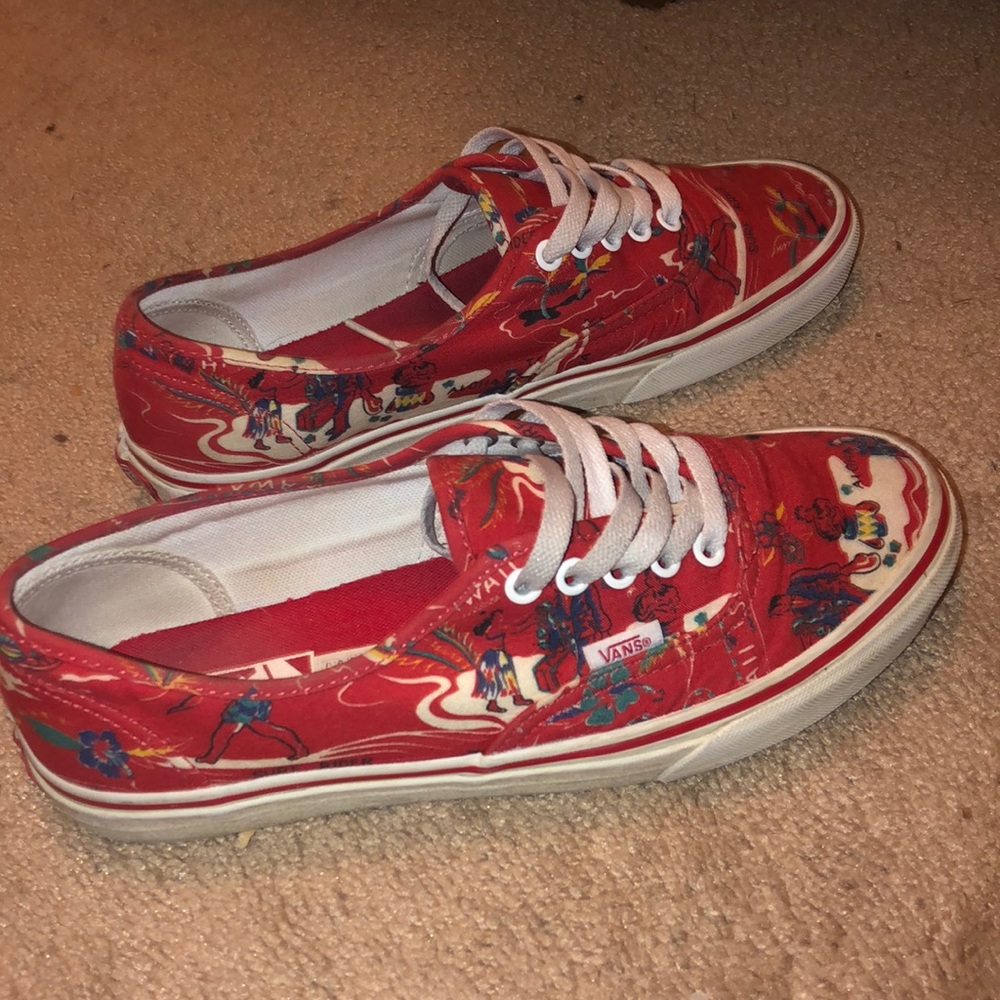 Vans - Picture 2 of 4